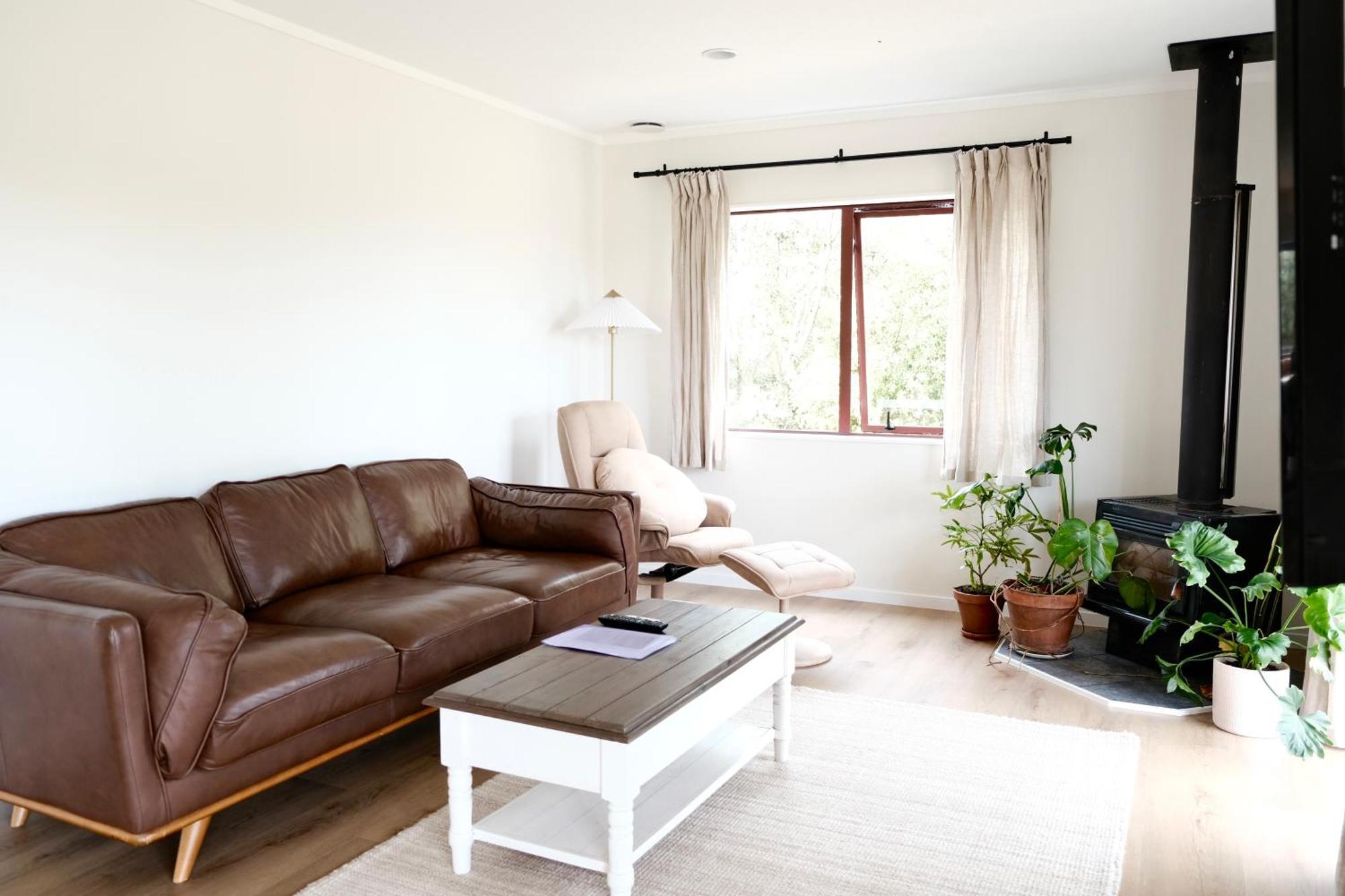 A Cabin With A Big View, Comfort And Tranquility, Close To Vines Martinborough Buitenkant foto
