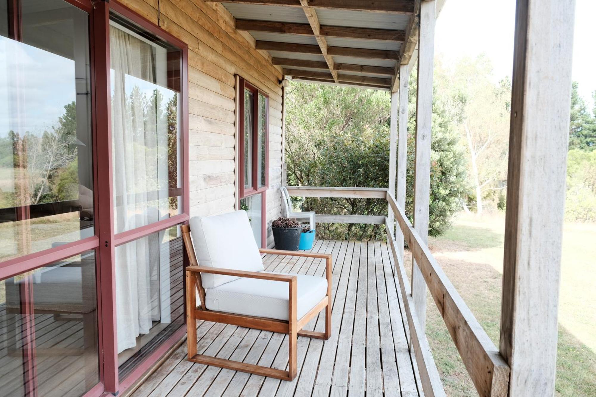 A Cabin With A Big View, Comfort And Tranquility, Close To Vines Martinborough Buitenkant foto